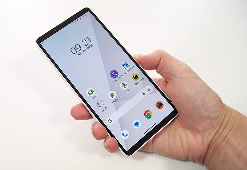楽天モバイル Xperia 10 VII 使える