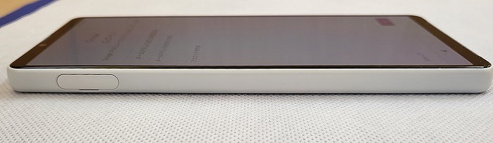 ソフトバンク Xperia 10 IV A202SO レビュー SIMスロット