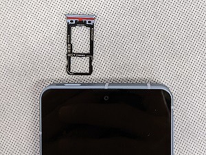UQモバイル AQUOS sense7 レビュー SIMスロット SDカード